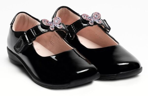 8423 Black